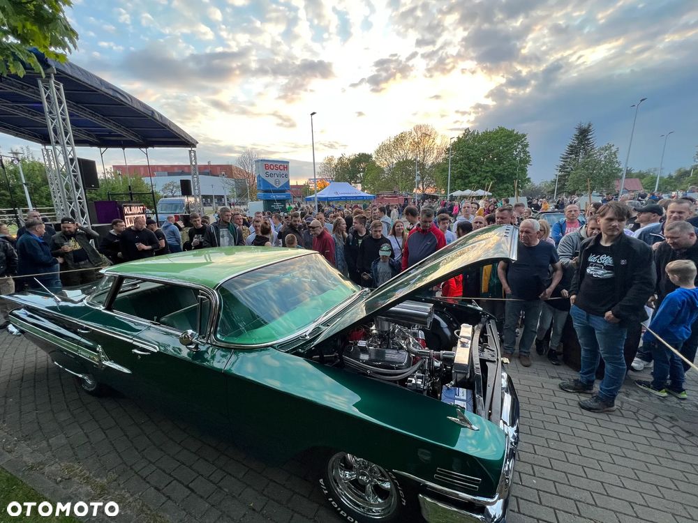 Chevrolet Impala - 14