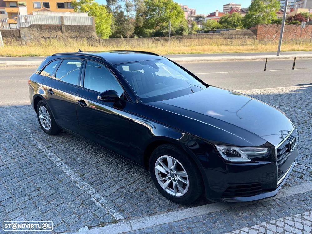 Audi A4 Avant 2.0 TDI - 4