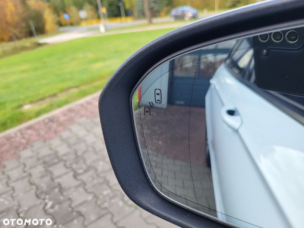 Ford Mondeo Turnier 2.0 EcoBlue Titanium - 35