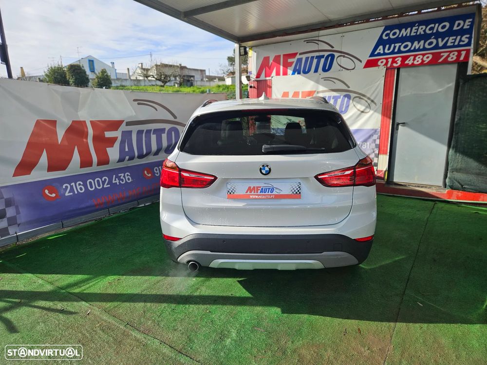 BMW X1 18 d xDrive Line Sport - 10