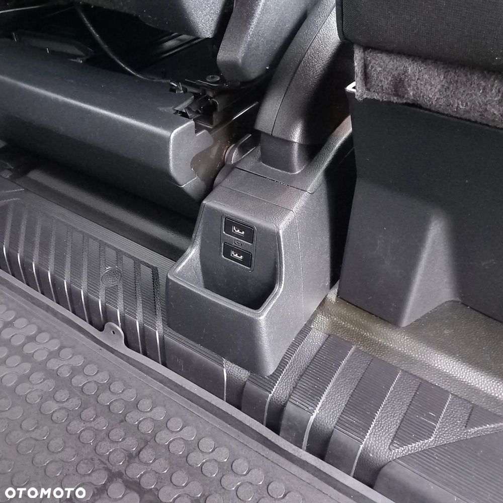 Ford Transit Custom Kombi 320 L2H1 Trend - 21