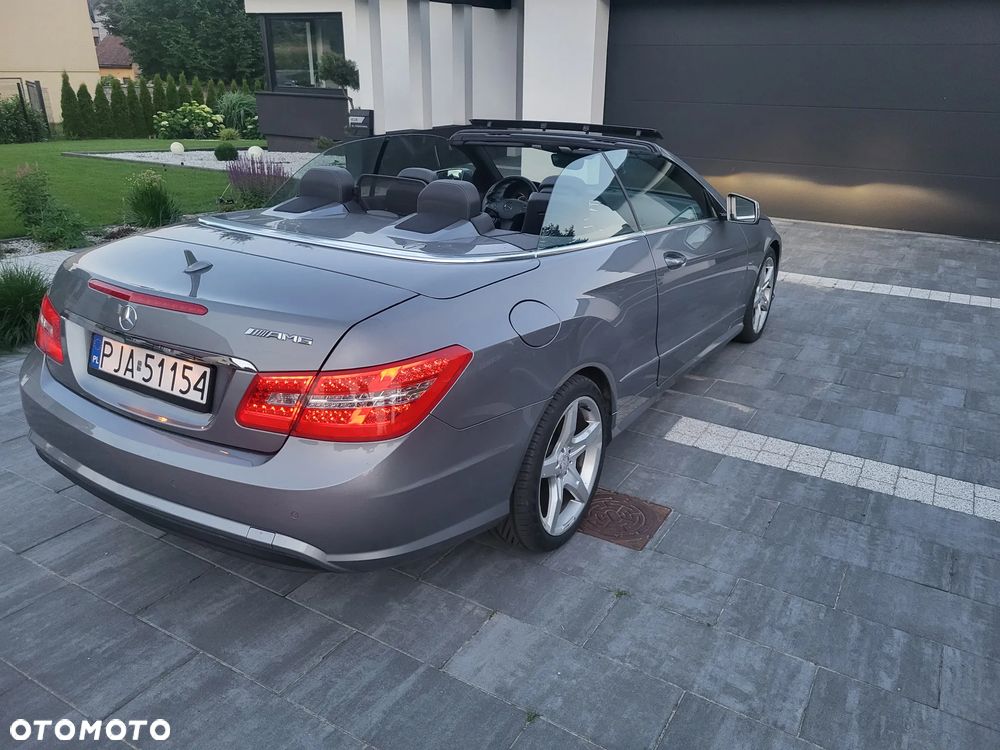 Mercedes-Benz Klasa E - 12