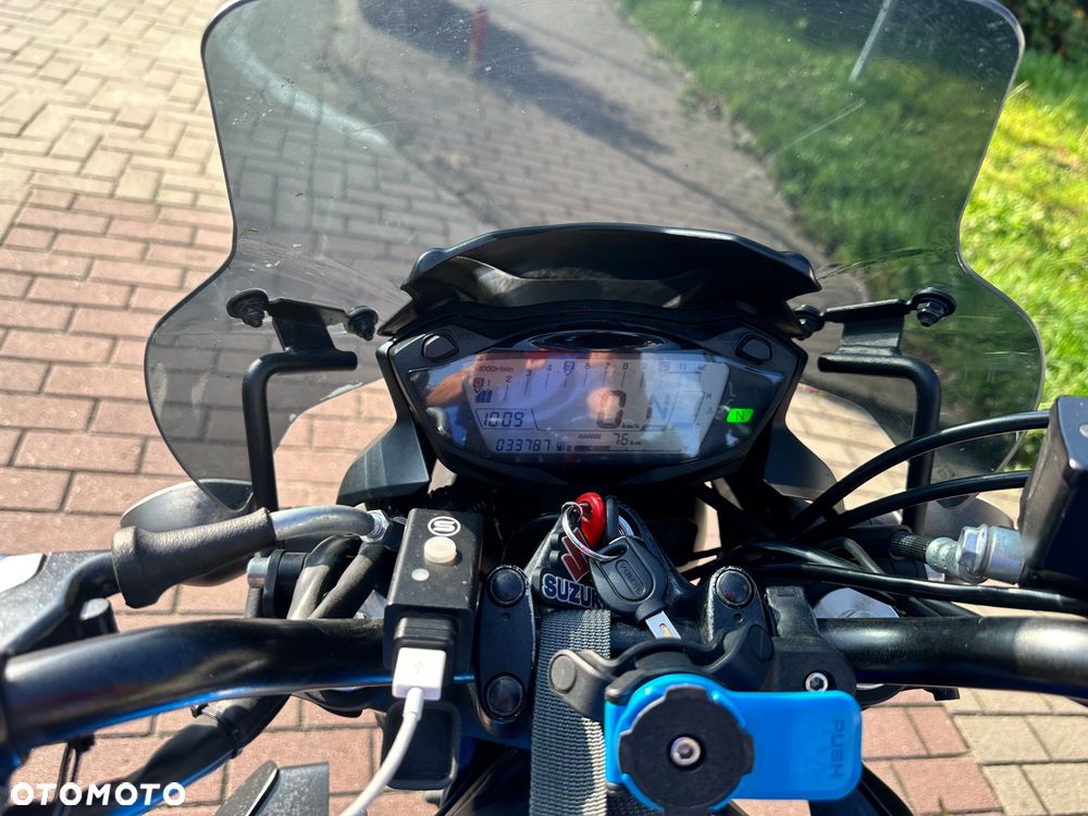 Suzuki SV