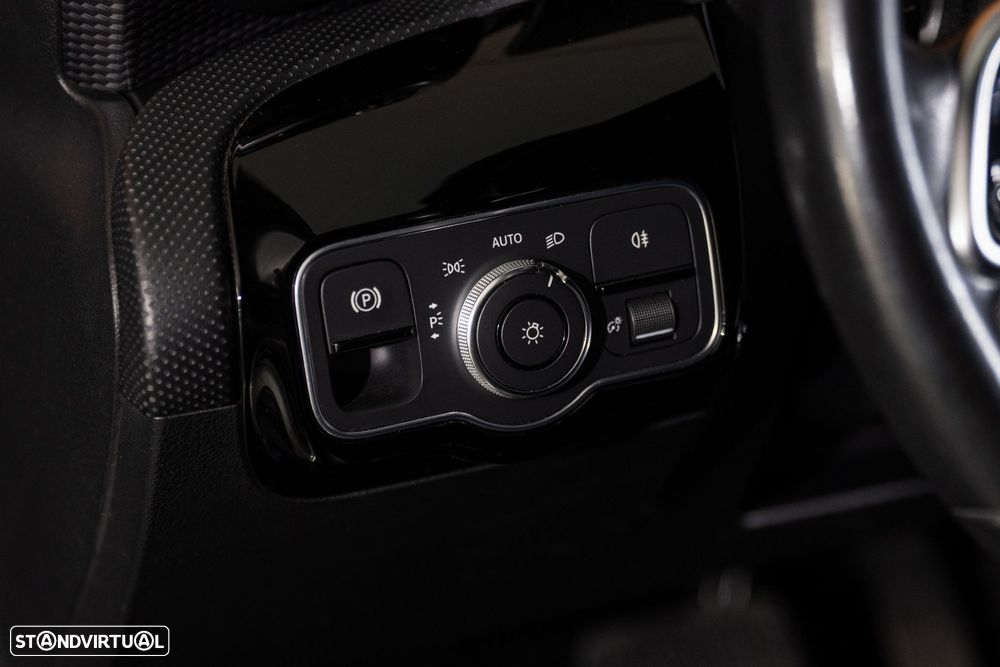 Mercedes-Benz A 180 d Progressive Aut. - 27