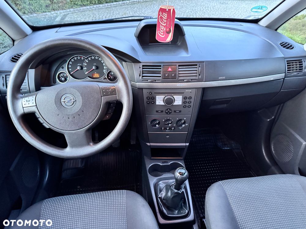 Opel Meriva - 16