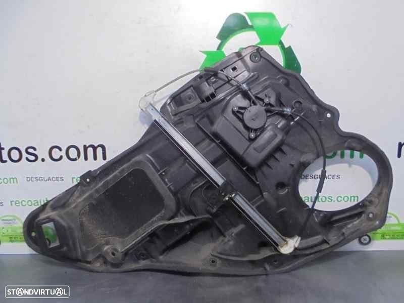ELEVADOR DE VIDRO TRASEIRO DIREITO MAZDA 6 HATCHBACK 2004 -G22C5958X - 3