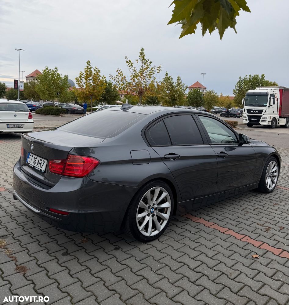 BMW Seria 3 320d Efficient Dynamic Edition Aut. Modern Line - 8