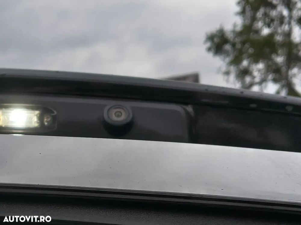 Volvo XC 60 D5 AWD Aut. RDesign - 33