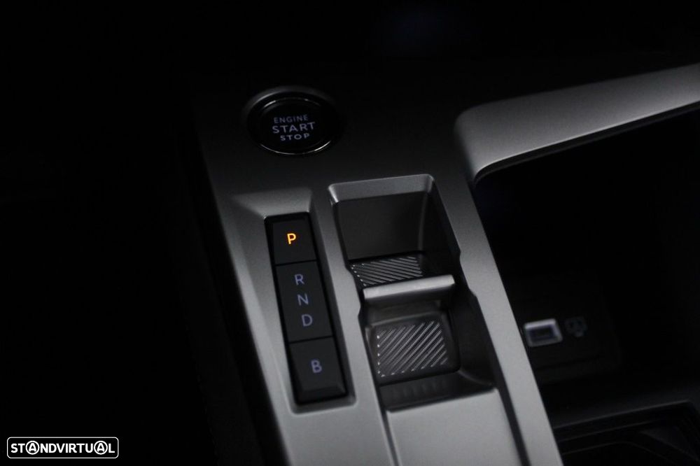 Peugeot 308 1.6 Hybrid Allure e-EAT8 - 31