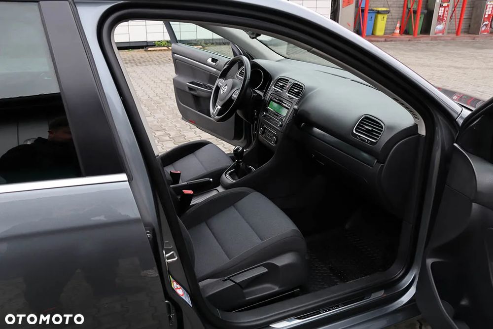 Volkswagen Golf 1.6 TDI DPF Style - 20