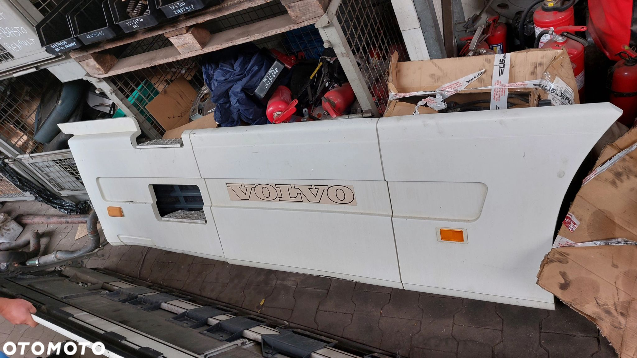 VOLVO FH12 FH13 OSŁONY SPOJLERY MIĘDZYOSIOWE KOMPLET - 2