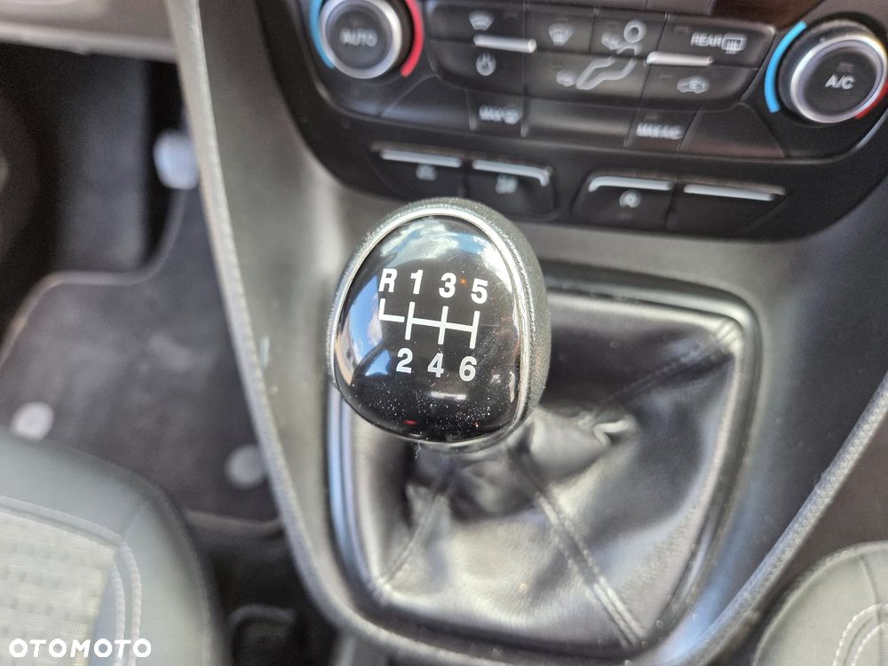 Ford Transit Connect Kombi 230 L2 Trend - 32