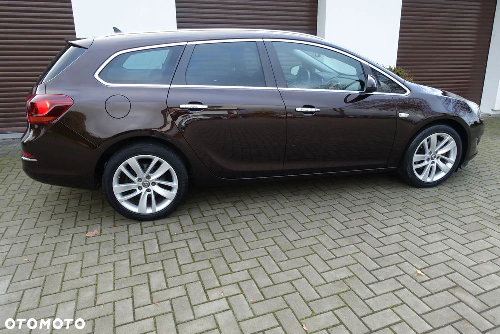 Opel Astra 1.6 Turbo Sports Tourer Automatik - 9