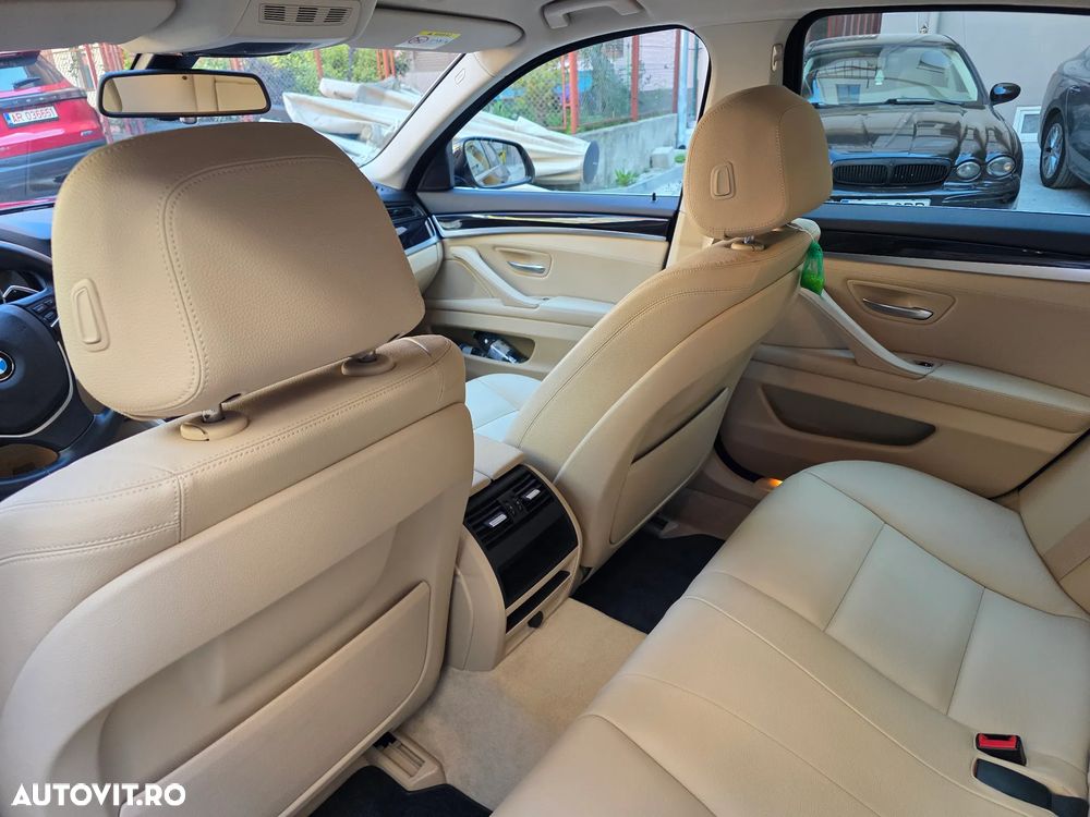 BMW Seria 5 525d xDrive AT - 6