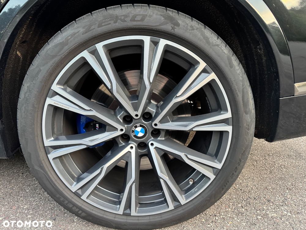 BMW X7 - 23