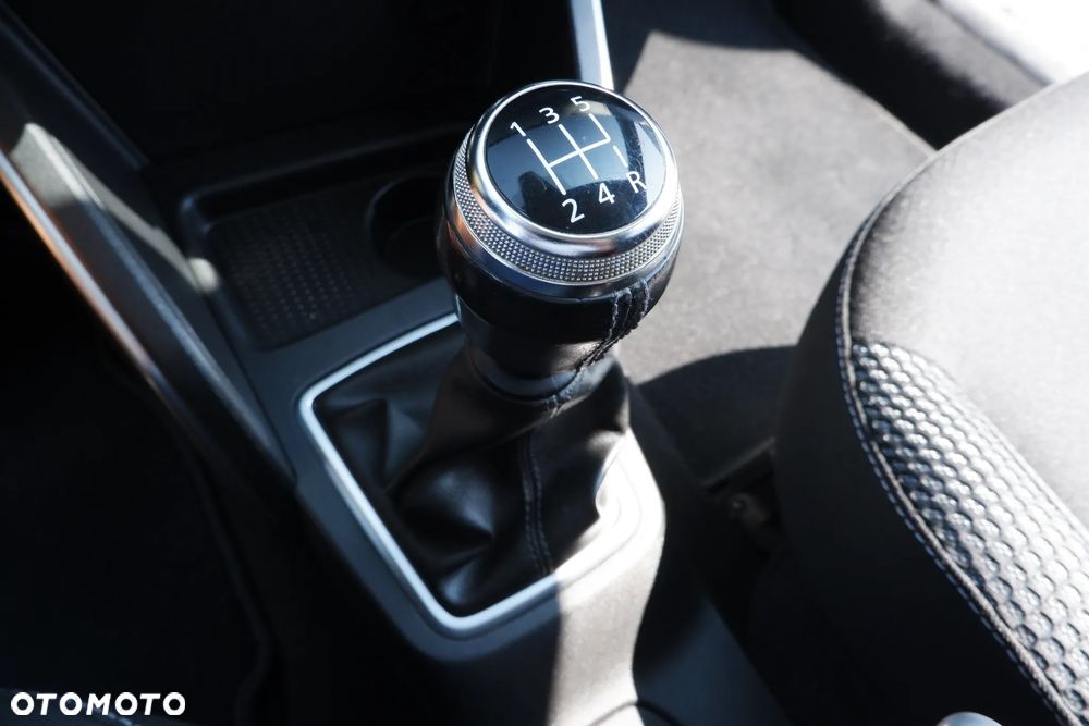 Dacia Duster 1.6 SCe Prestige - 22