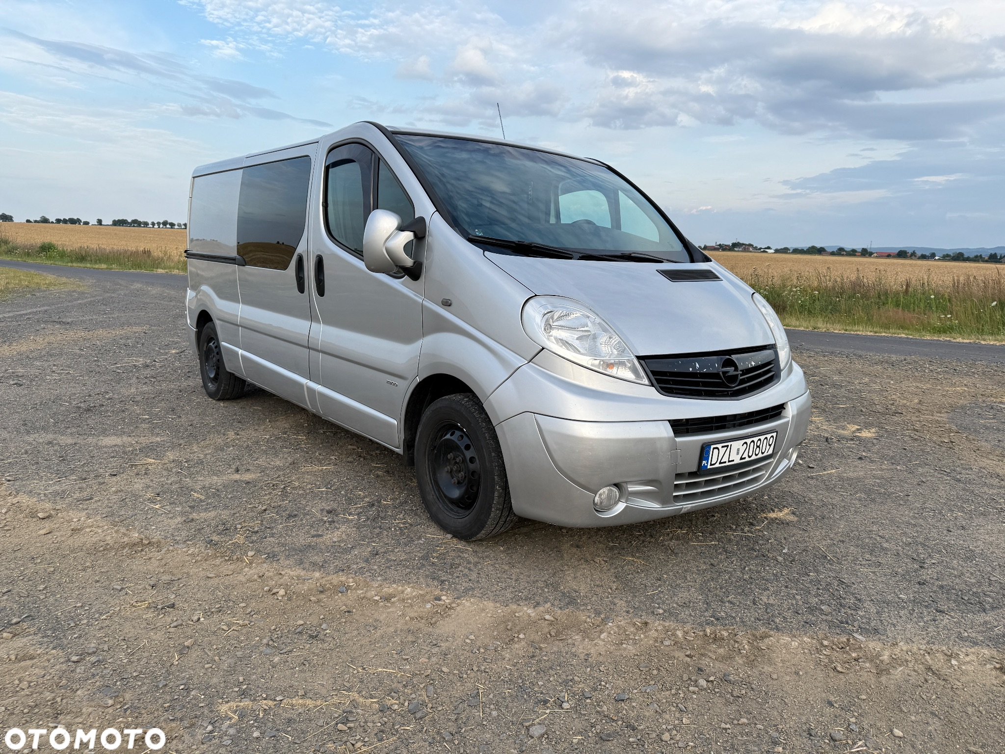 Opel Vivaro - 2