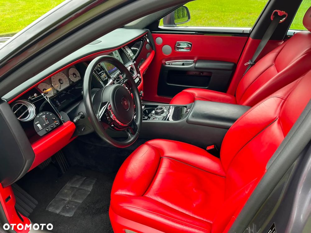 Rolls-Royce Ghost Standard - 11