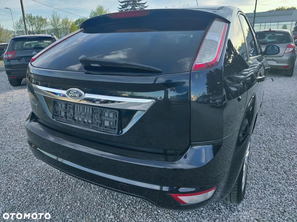 Ford Focus 1.6 Ti-VCT Titanium - 23