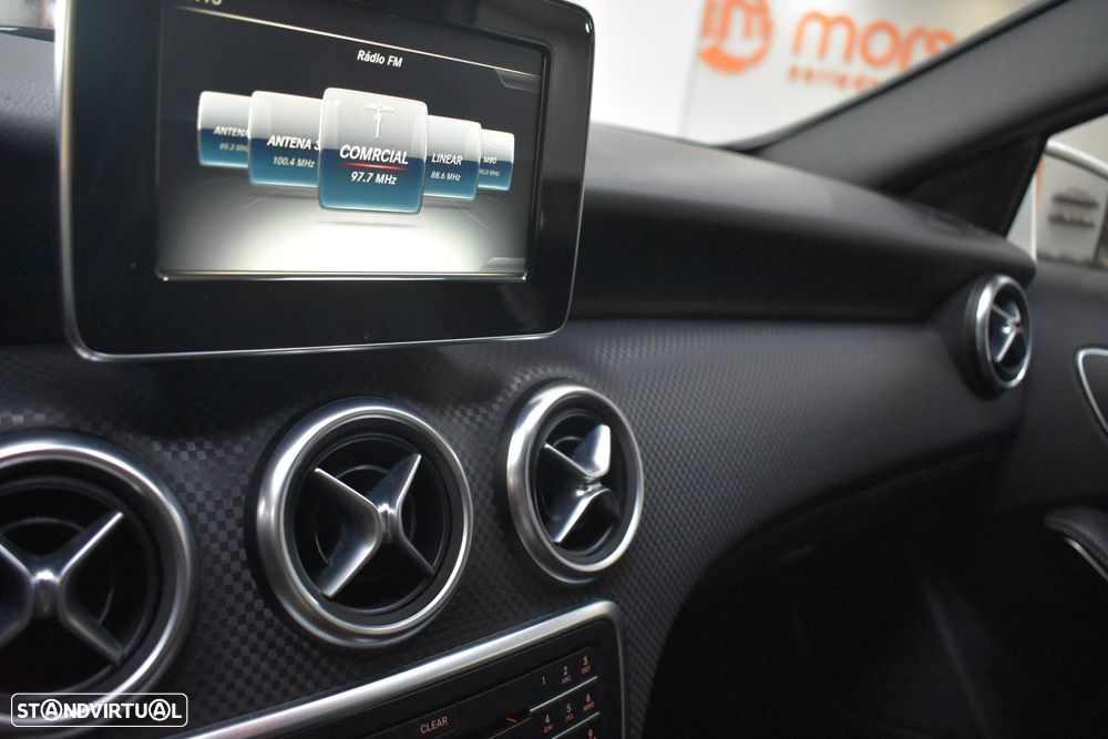 Mercedes-Benz A 180 d Urban - 36