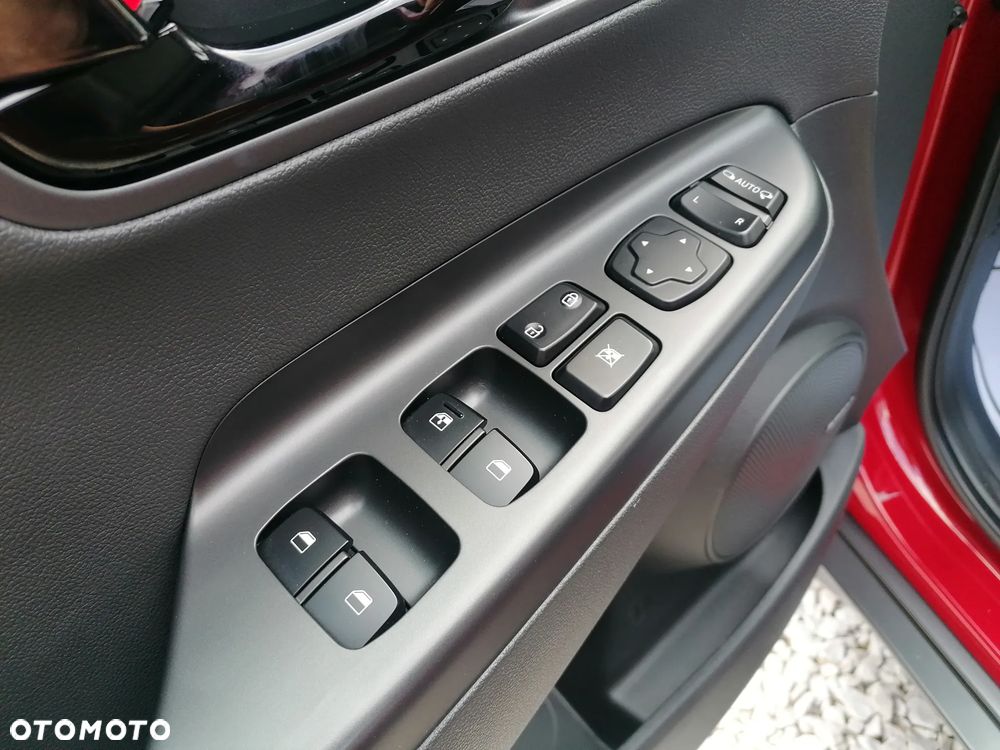 Hyundai Kona 1.6 T-GDI DCT 4WD Premium - 27