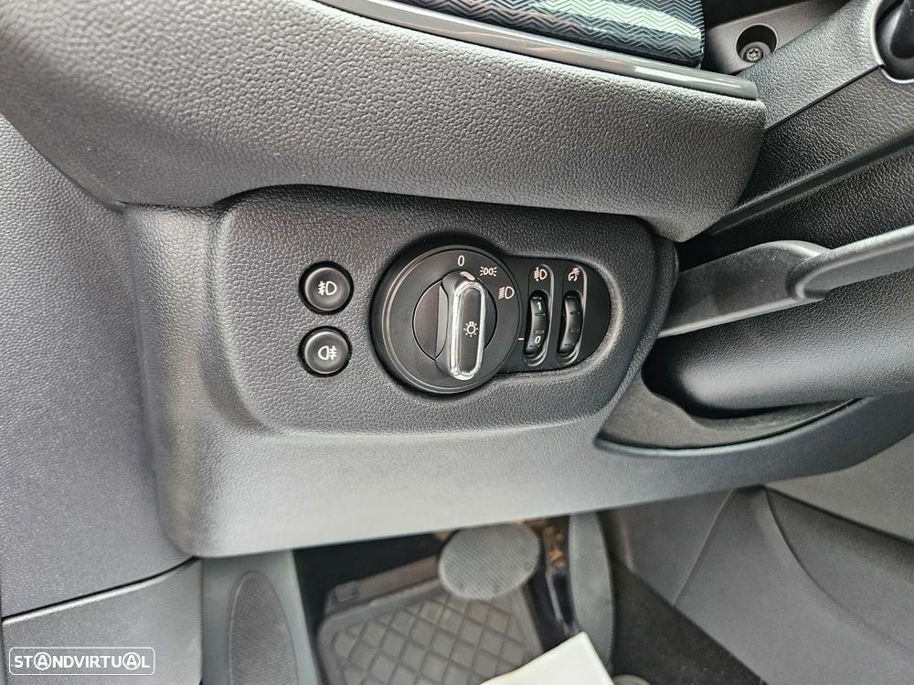 MINI Clubman Cooper D Sport Edition Auto - 29
