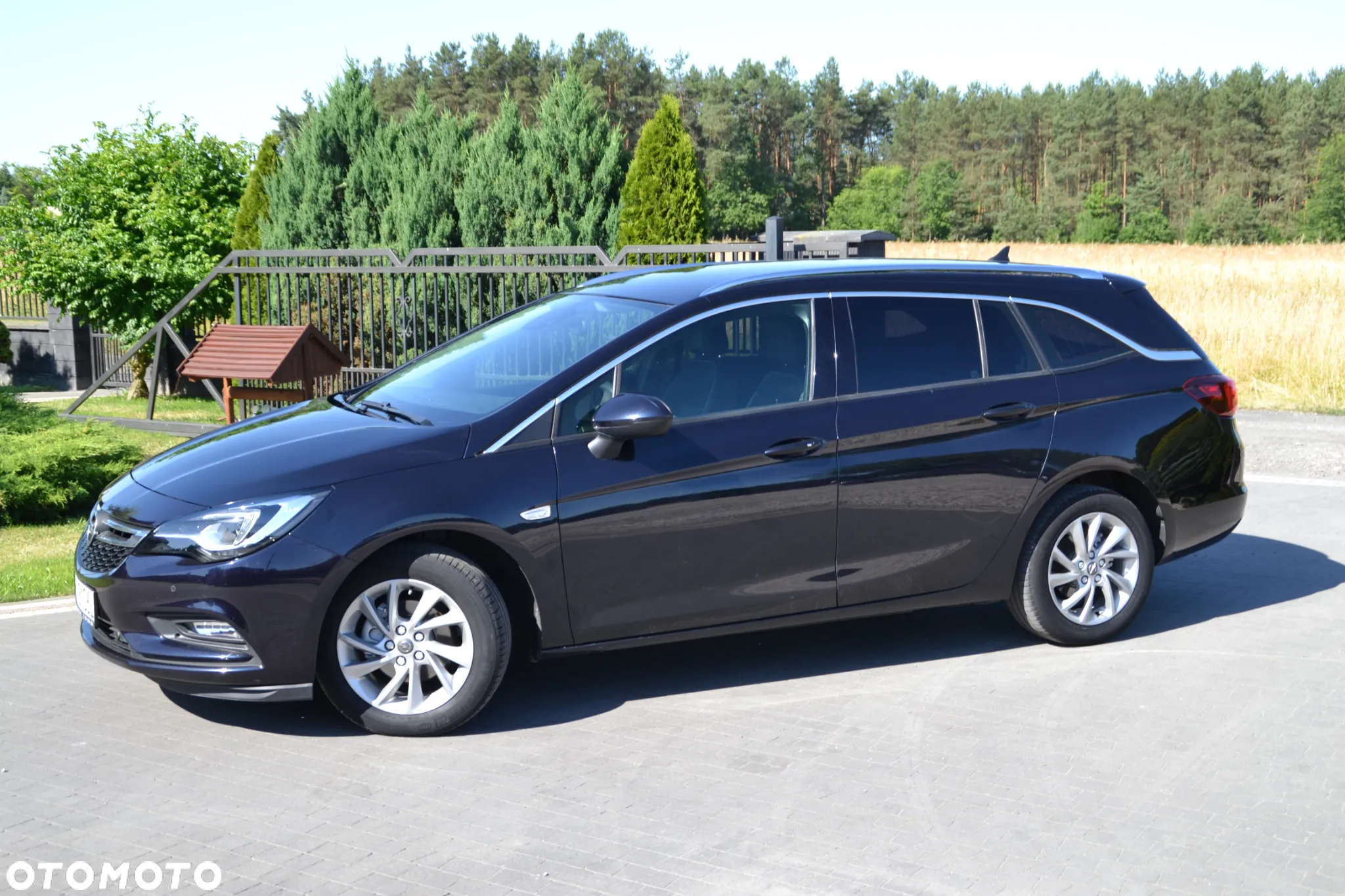 Opel Astra 1.4 Turbo Sports Tourer 120 Jahre - 6