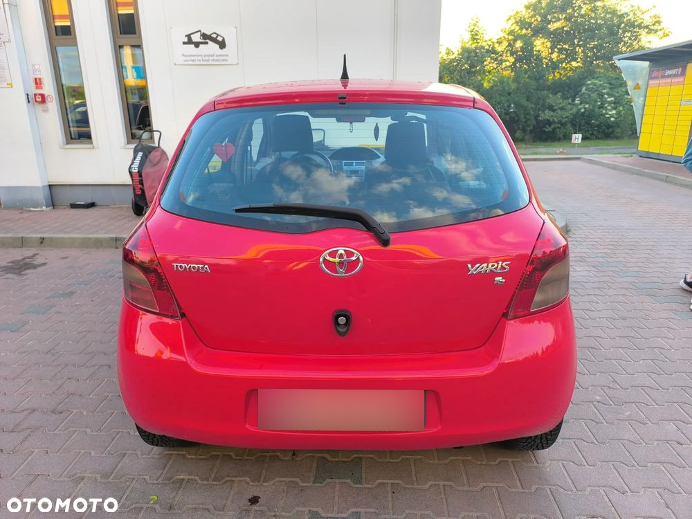 Toyota Yaris 1.0 Life - 2