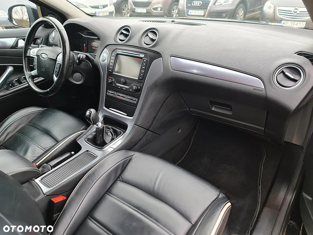 Ford Mondeo Turnier 2.0 TDCi Ambiente - 26