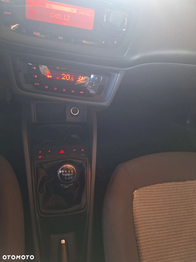 Seat Ibiza 1.4 16V Comfort Edition - 29