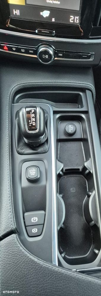 Volvo V90 D4 Kinetic - 21