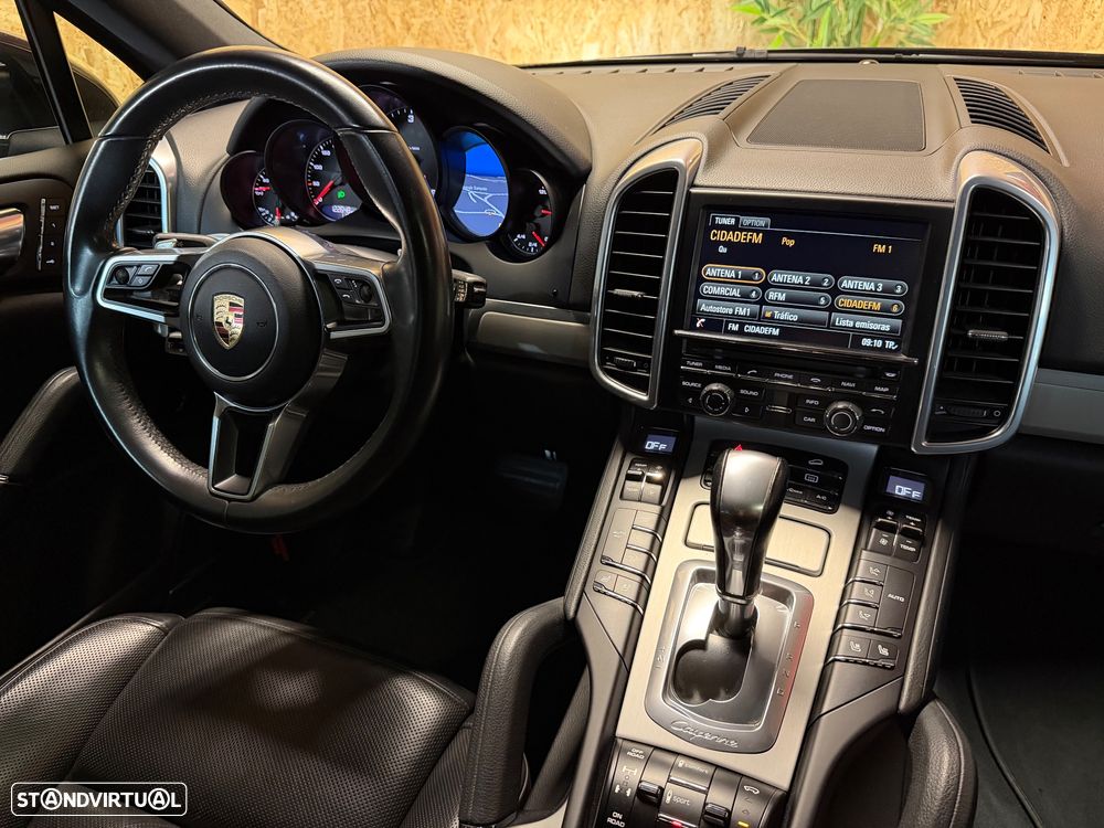 Porsche Cayenne 3.0 V6 - 25