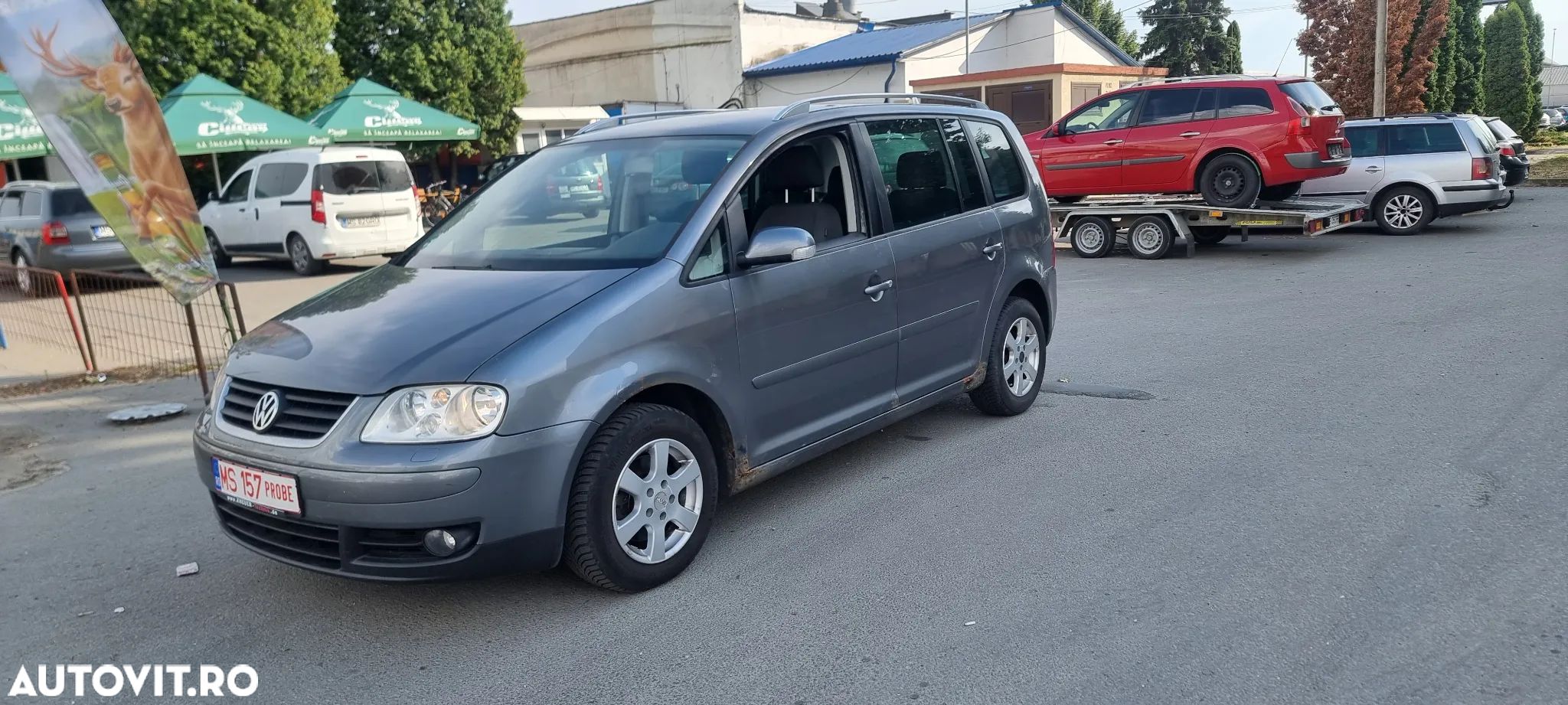 Volkswagen Touran 2.0 TDI Highline - 1
