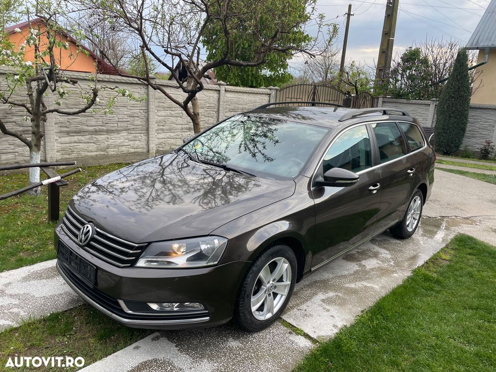 Volkswagen Passat - 13