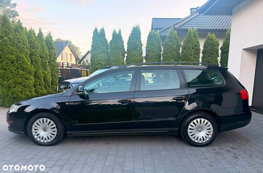 Volkswagen Passat 2.0 Blue TDI DPF Trendline - 4