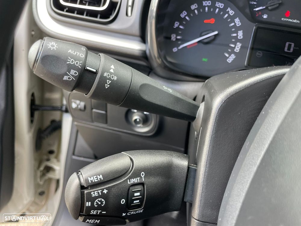 Citroën C3 1.2 PureTech Max - 15