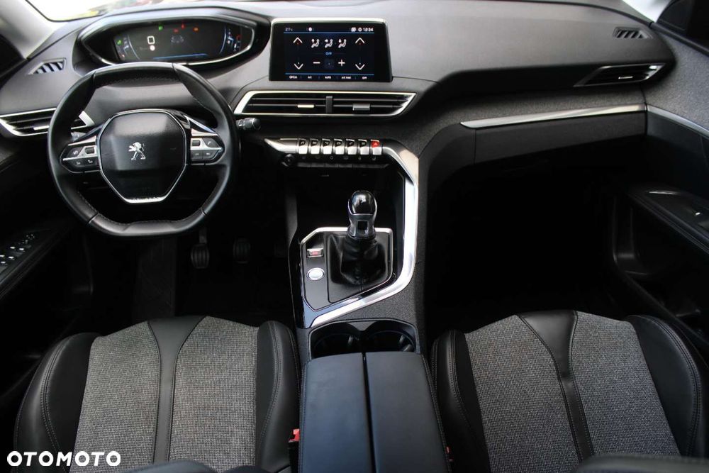 Peugeot 3008 - 27