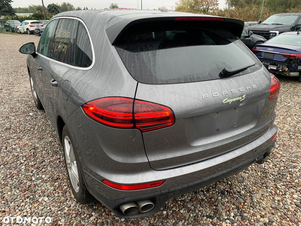 Porsche Cayenne S e-Hybrid Platinum Edition - 9