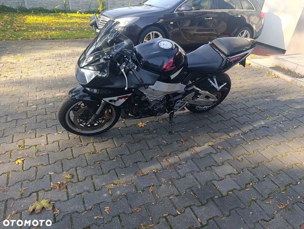 Honda CBR - 10