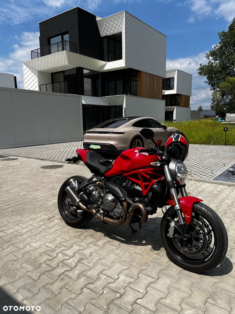 Ducati Monster - 1