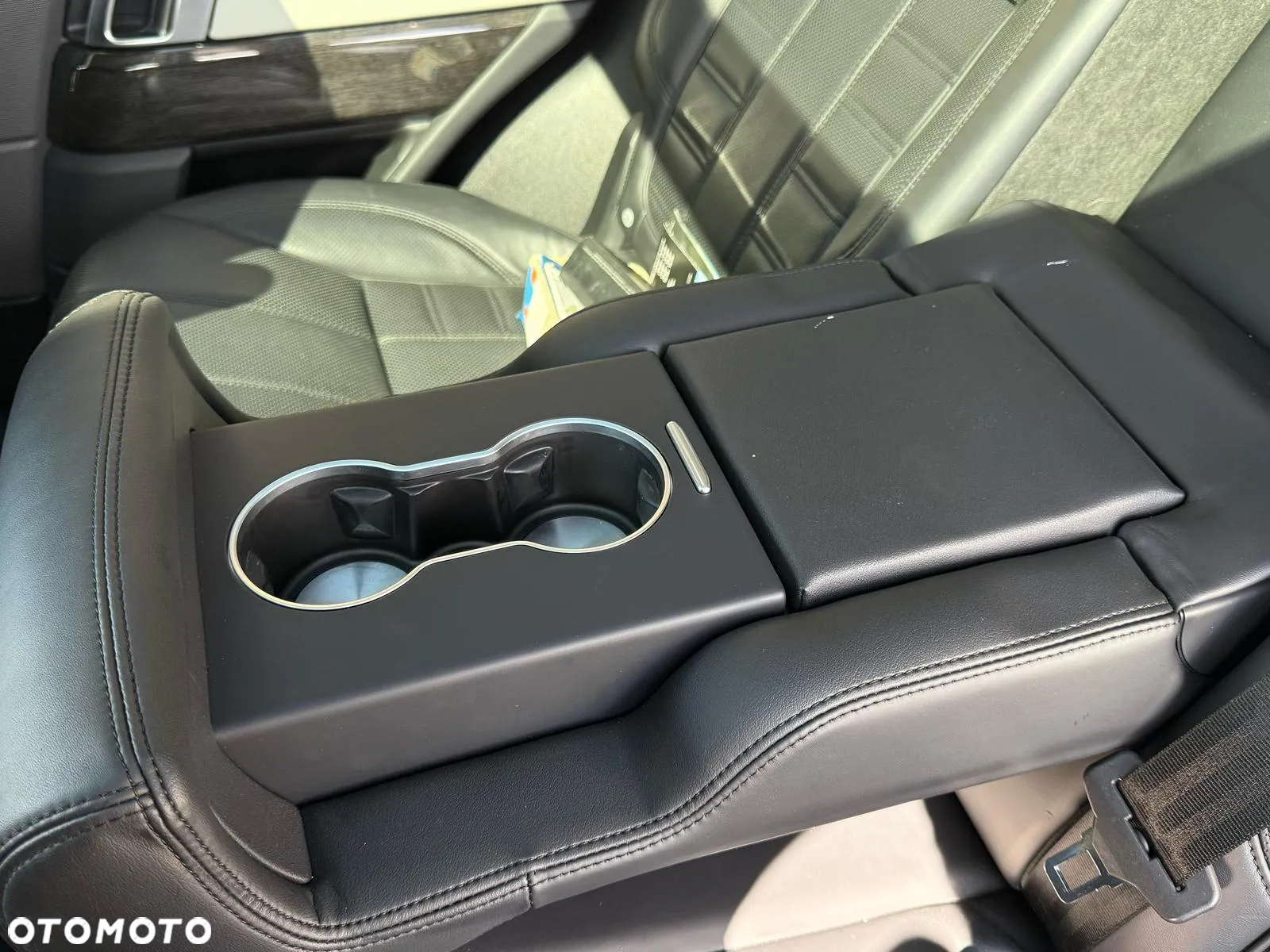 Land Rover Range Rover Sport - 26