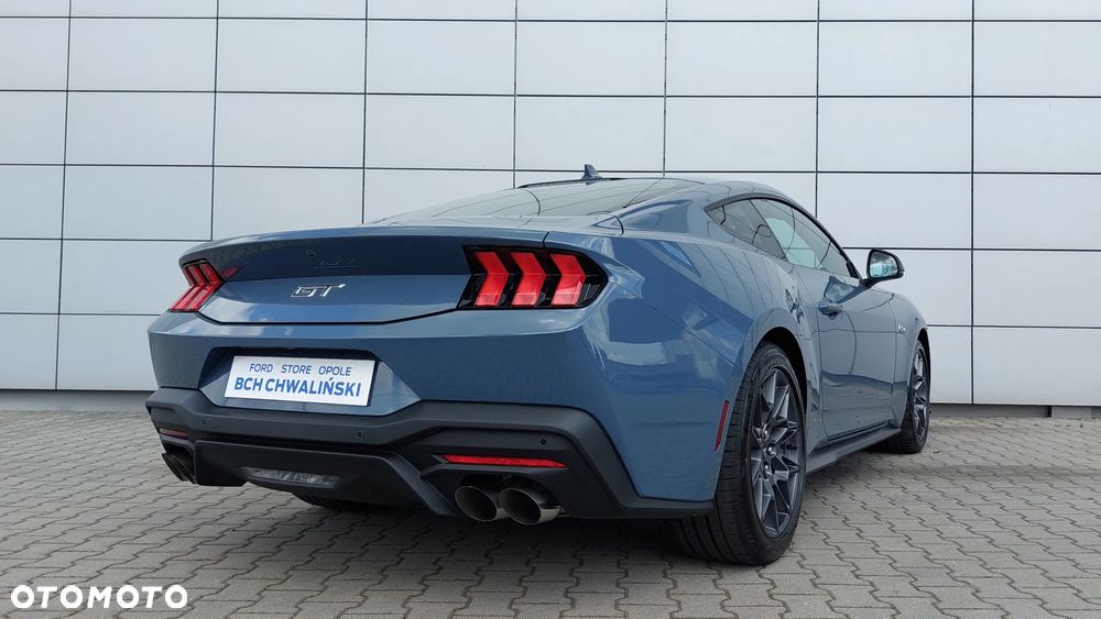 Ford Mustang - 9