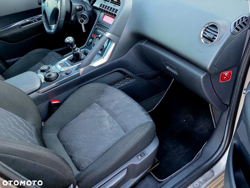 Peugeot 3008 HDi FAP 150 Platinum - 17