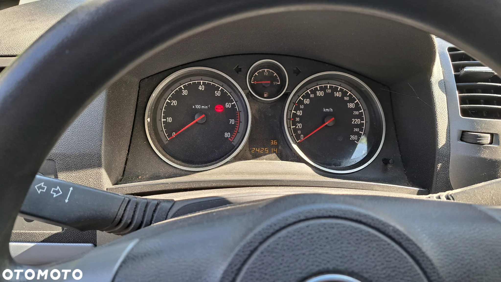 Opel Zafira 1.6 Elegance - 12