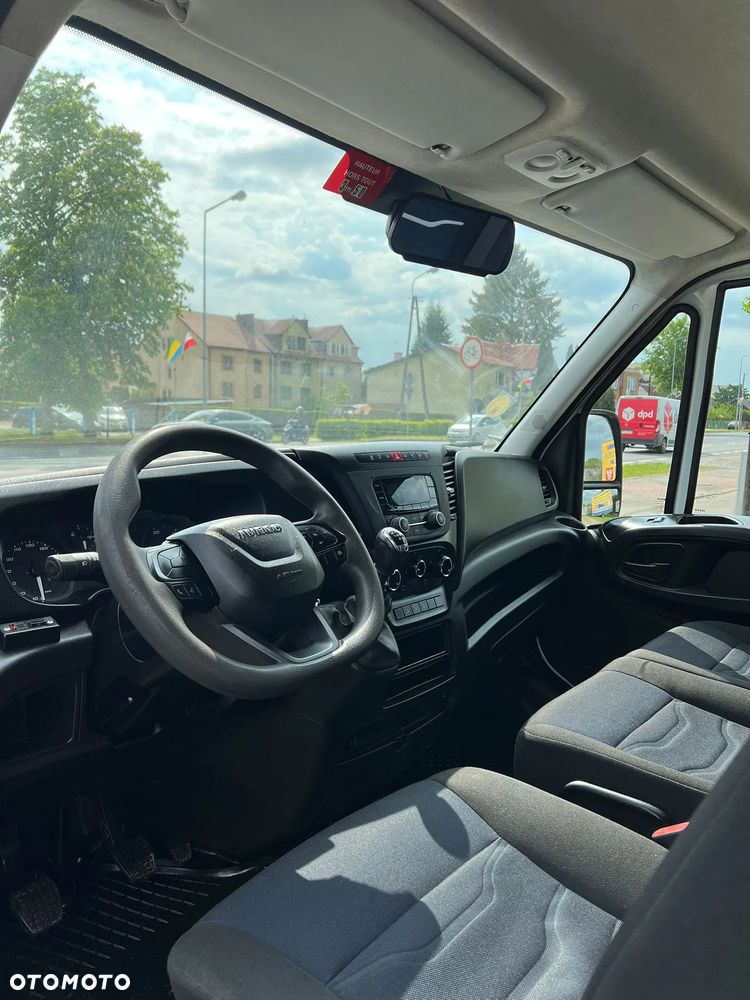 Iveco 35c14 Kontener+Winda - 12