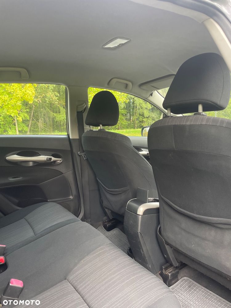 Toyota Auris 2007 photo 5