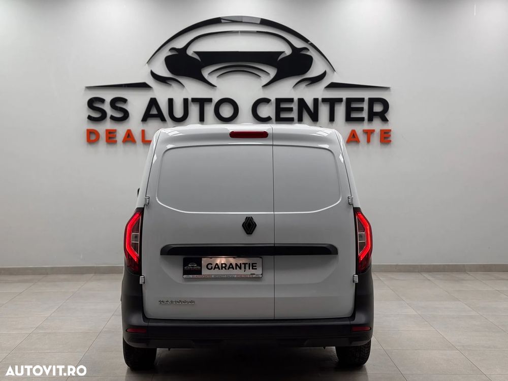 Renault Kangoo BLUE dCi 95 Intens - 13
