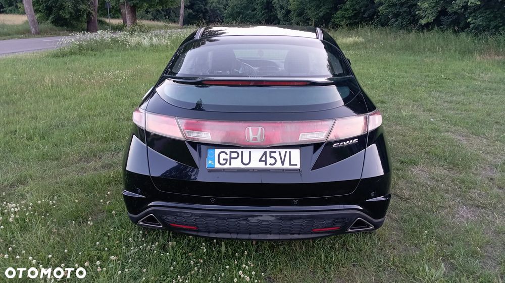 Honda Civic 1.8 Comfort - 8