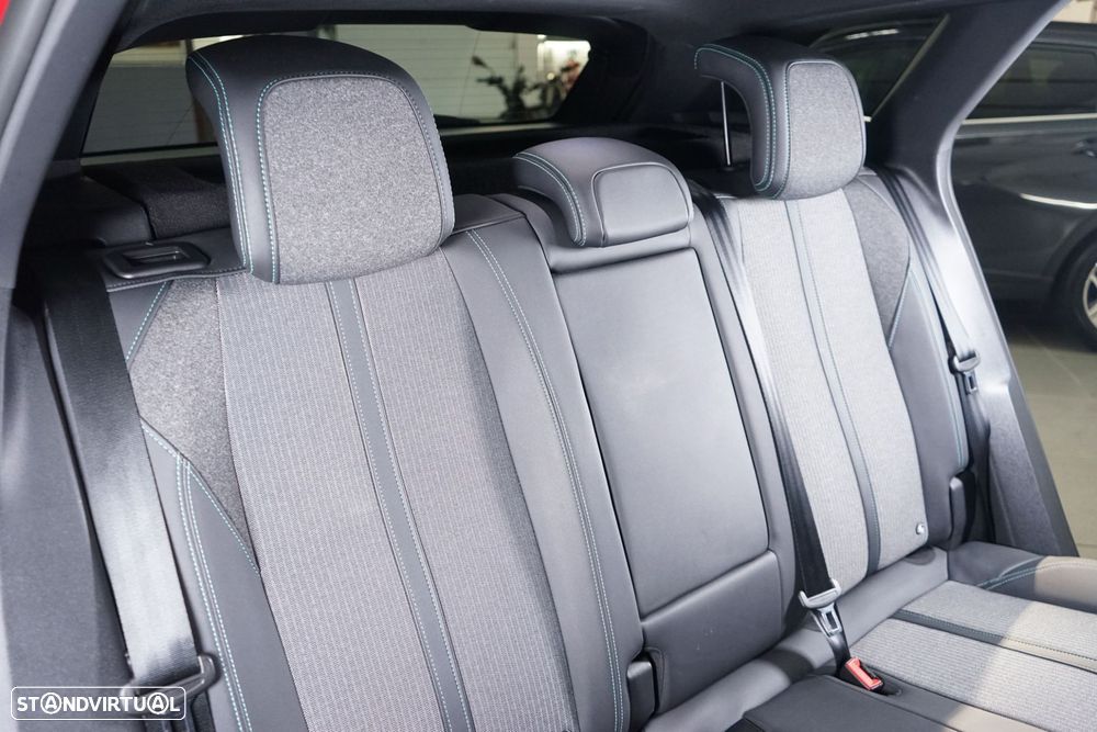 Peugeot 3008 1.2 PureTech GT EAT8 - 46