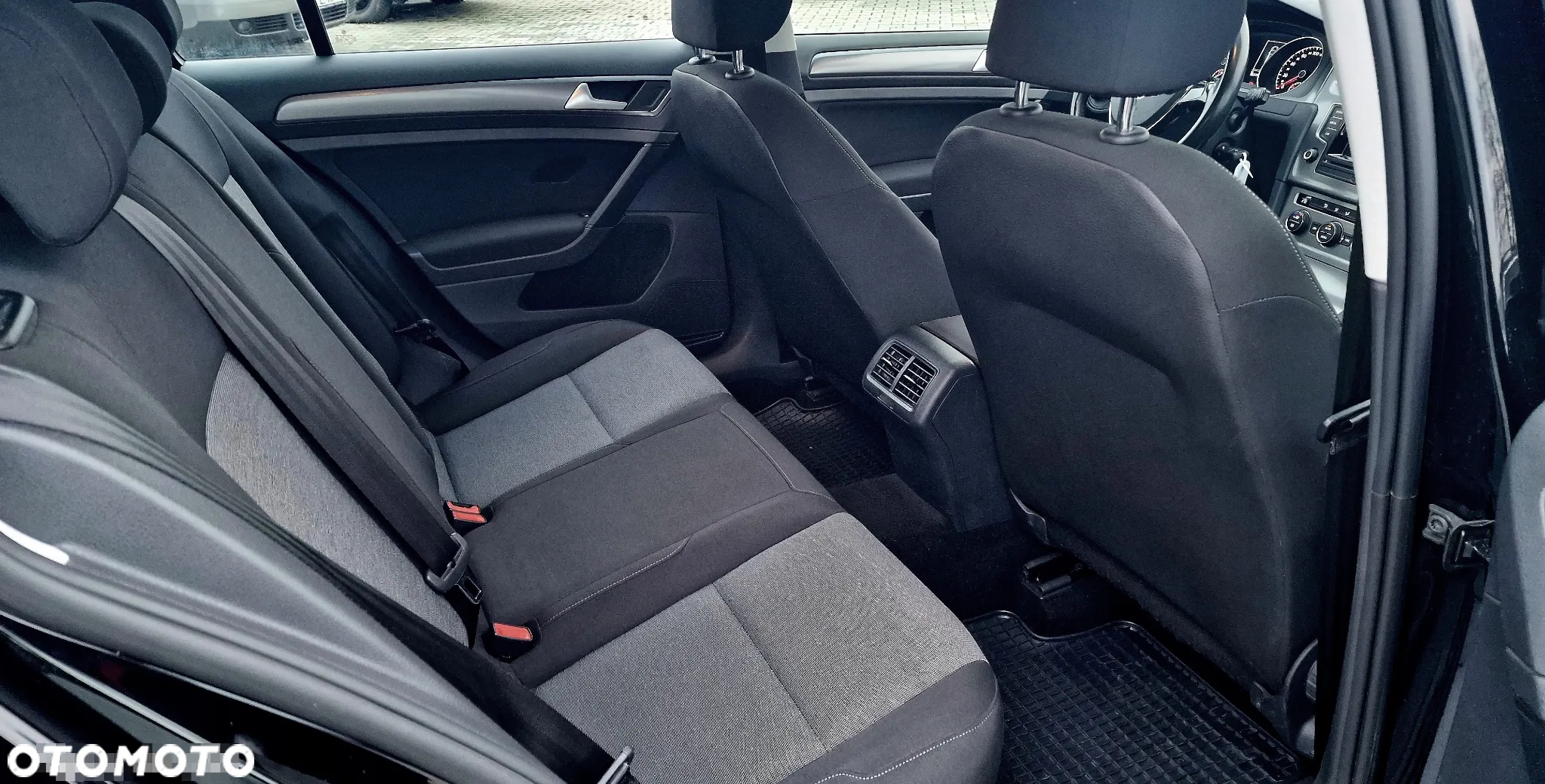 Volkswagen Golf VII 1.6 TDI BMT Trendline EU6 - 16